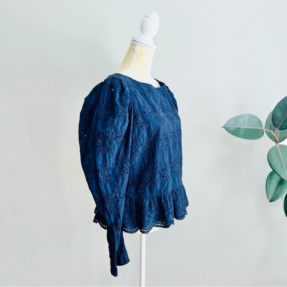 Express eyelet puff sleeve peplum top - Picture 5 of 10